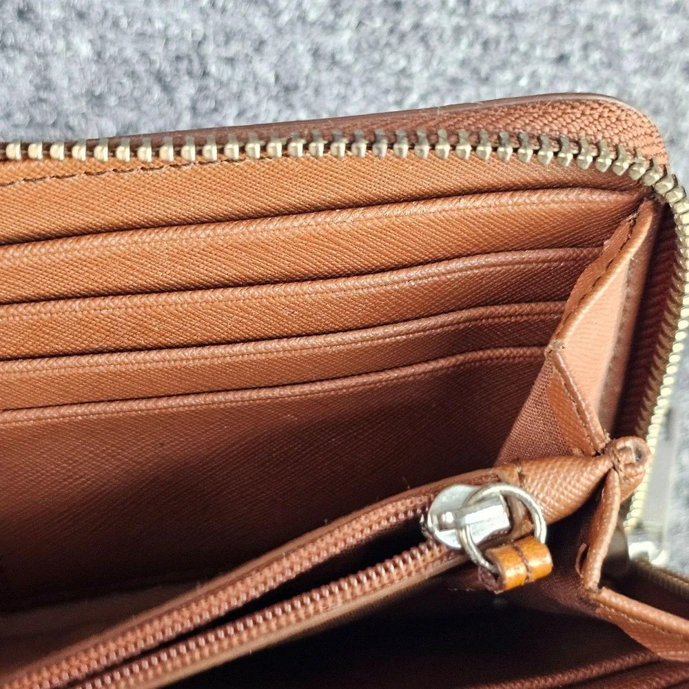 Fossil Wallet Womens Brown Leather Zip Around Accordion Credit Card Organizer